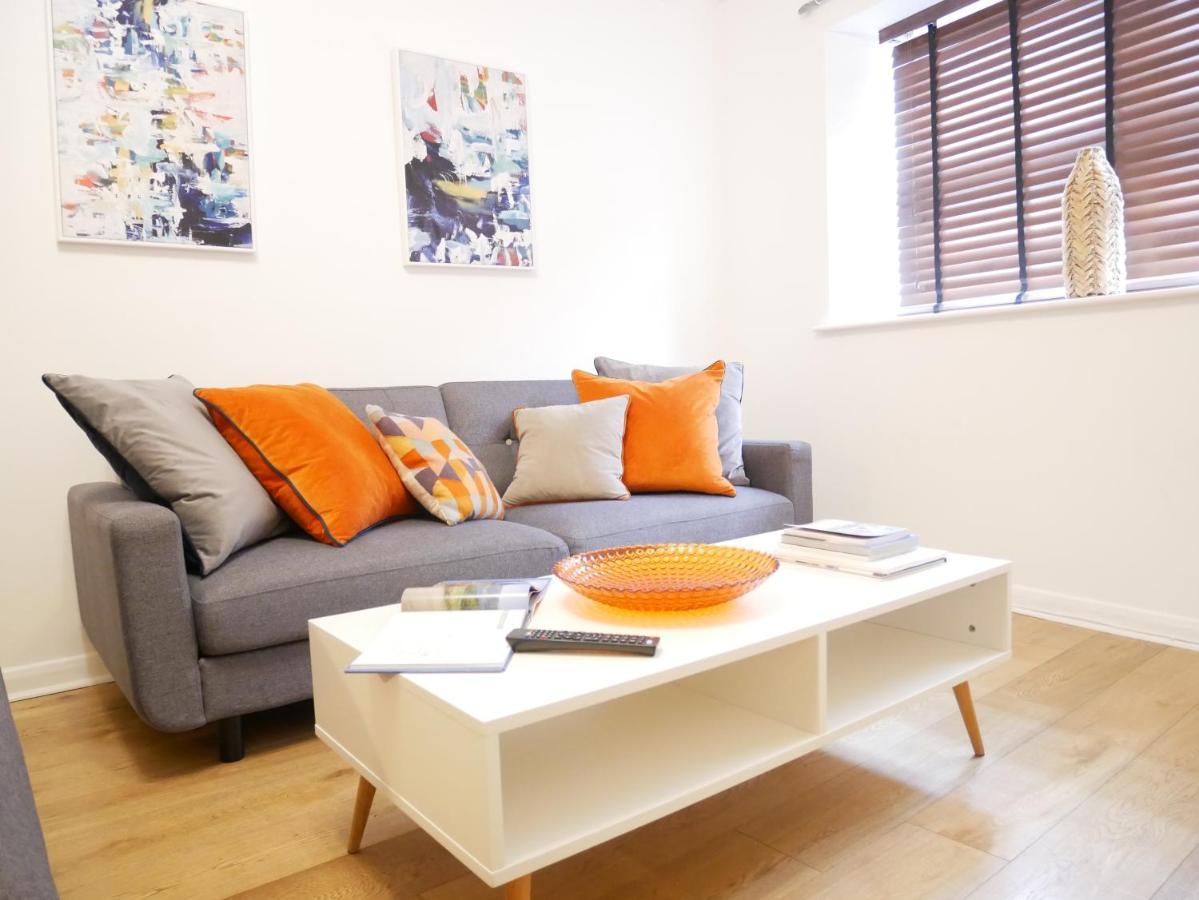 Nordic Suites Ulverston Eksteriør billede