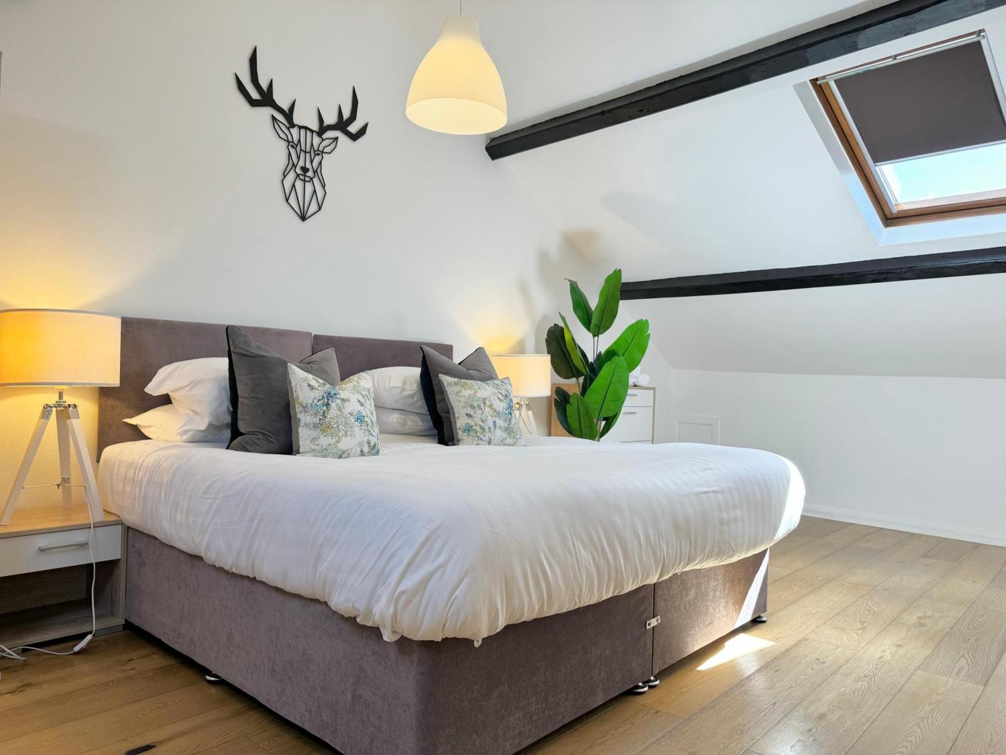 Nordic Suites Ulverston Eksteriør billede