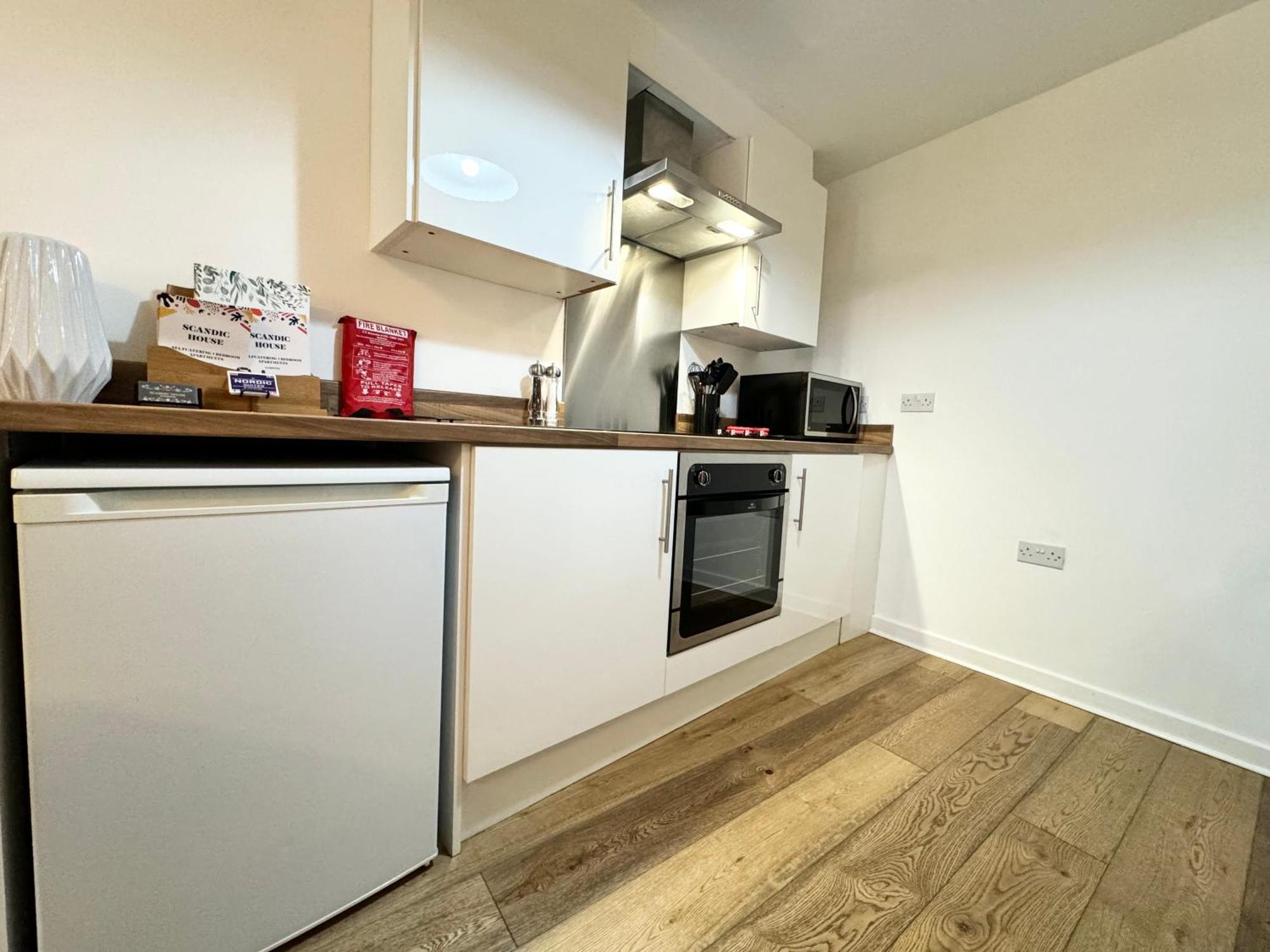 Nordic Suites Ulverston Eksteriør billede