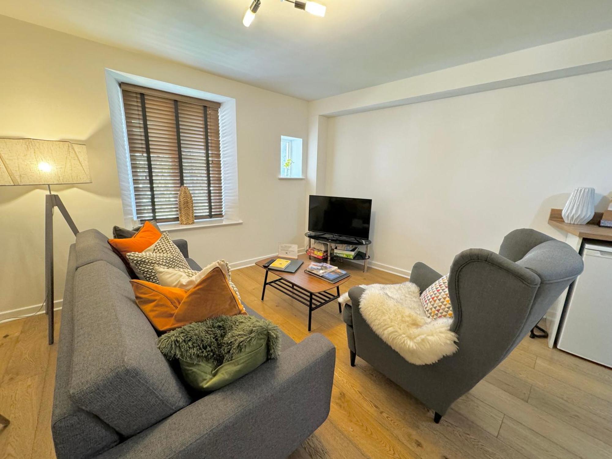 Nordic Suites Ulverston Eksteriør billede